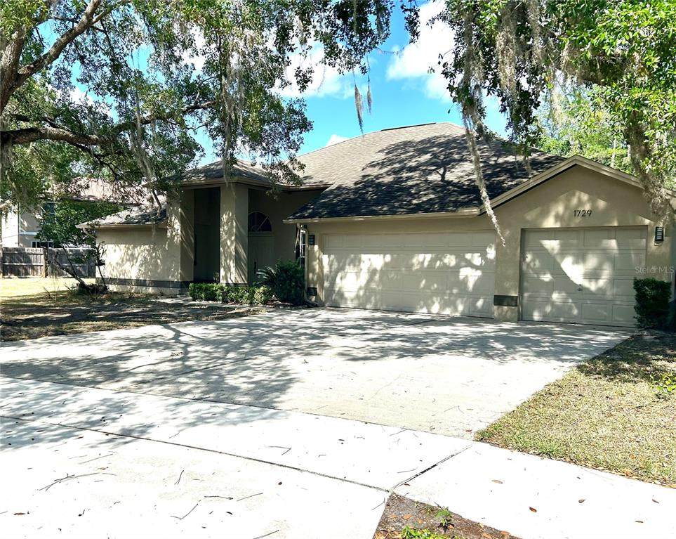 1729 Buckhorn Place - Photo 1