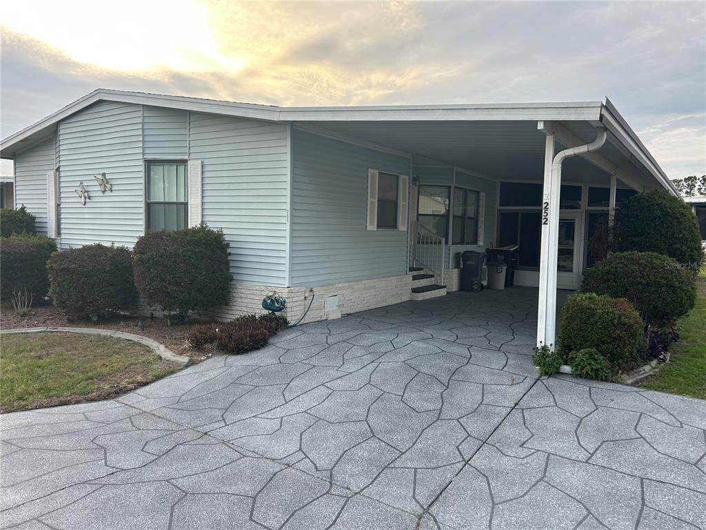 252 Rita Bee Avenue - Photo 1