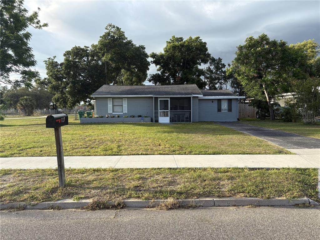 107 Golf Links Avenue - Photo 1