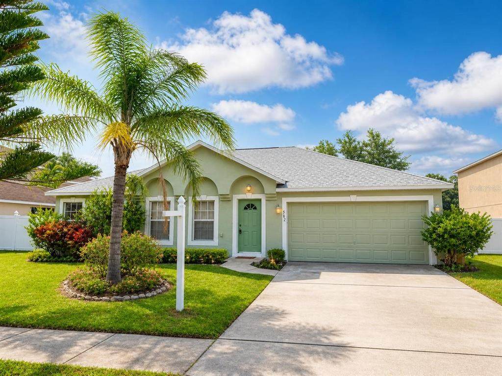 502 Woodland Creek Boulevard - Photo 1