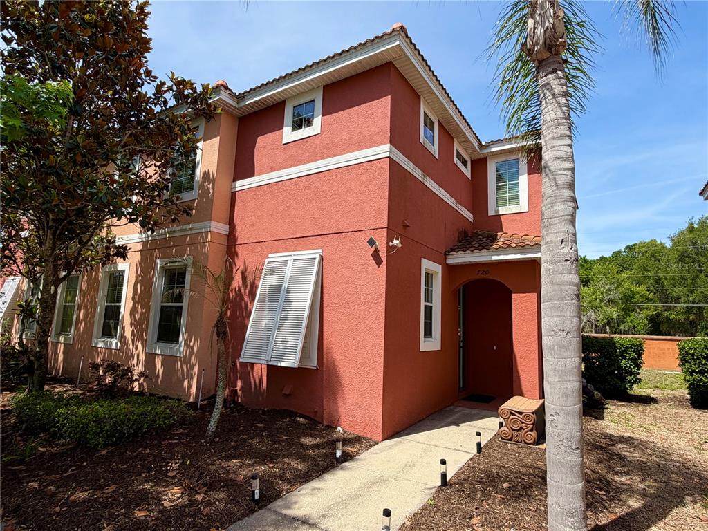 720 Las Fuentes Drive - Photo 1