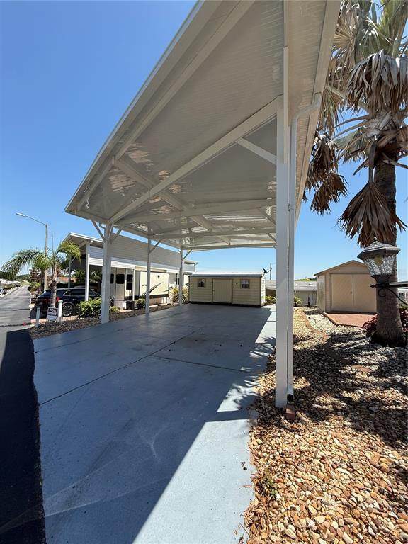 319 Broken Woods Boulevard - Photo 1