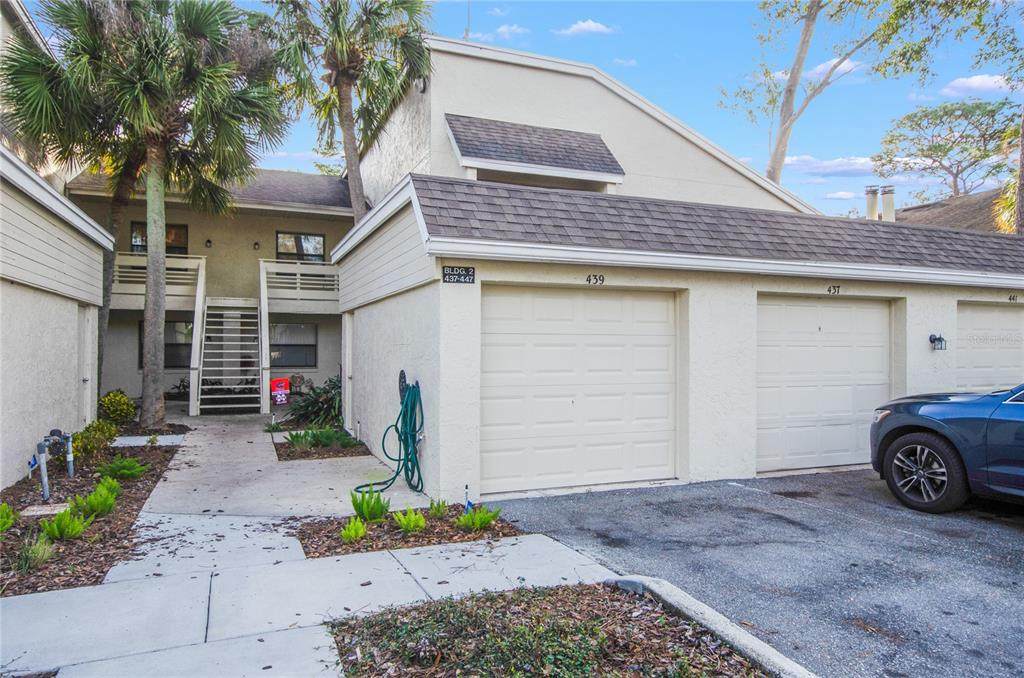 439 Netherwood Crescent - Photo 1