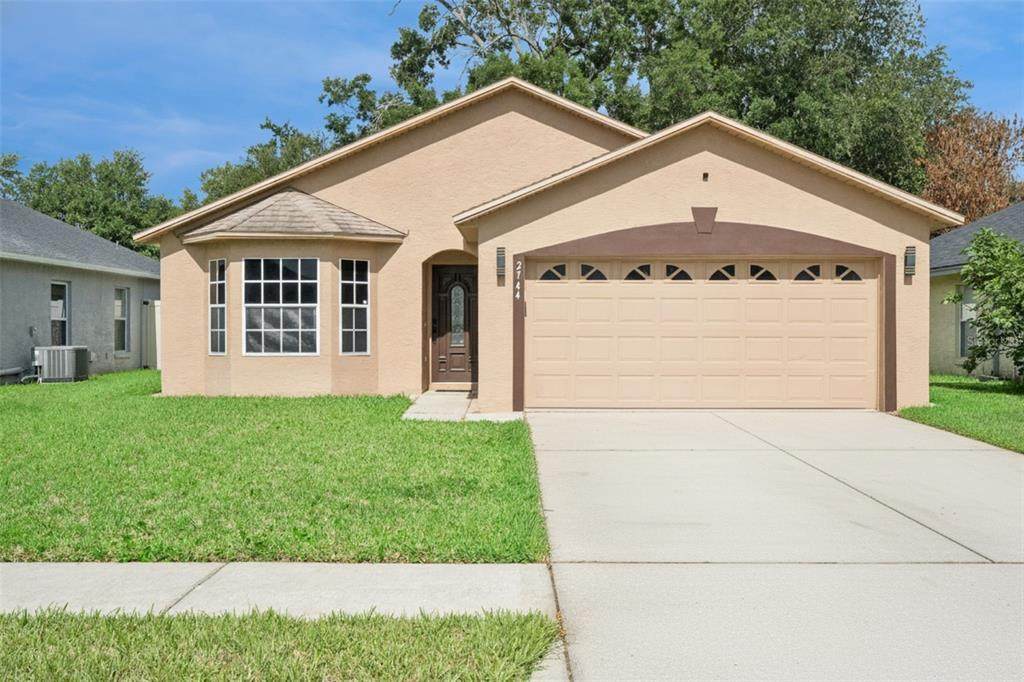 2744 Palm Isle Way - Photo 1
