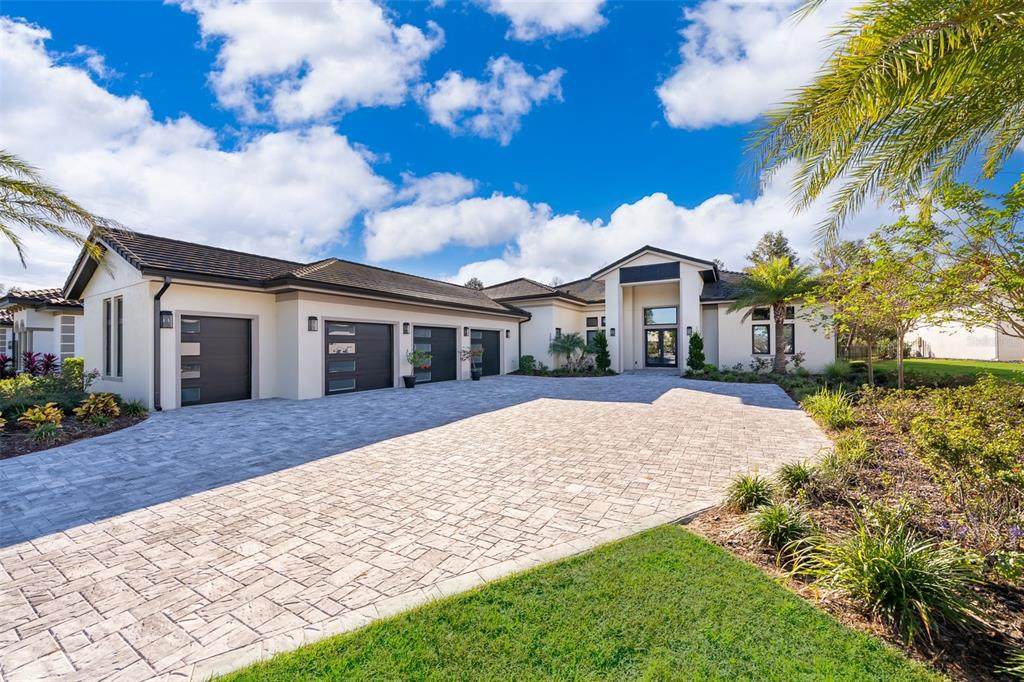 15144 Pendio Drive - Photo 1