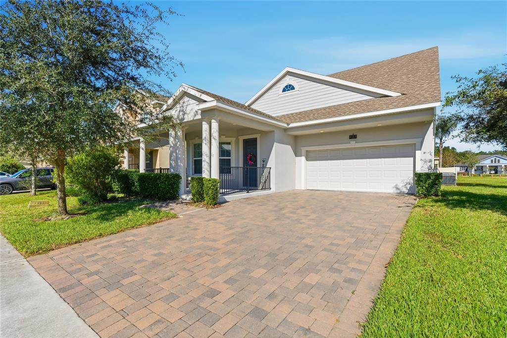 737 Panical Drive - Photo 1