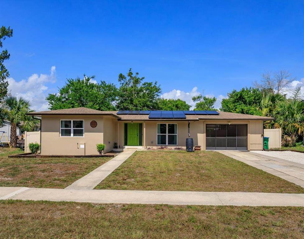1020 Frost Lane - Photo 1