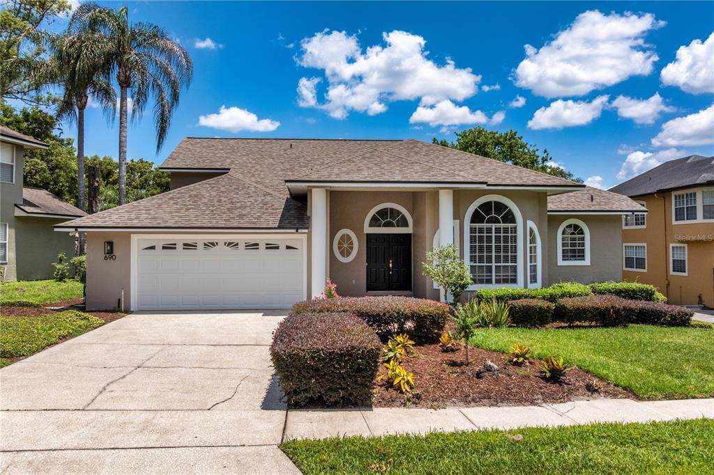 690 Oak Hollow Way - Photo 1