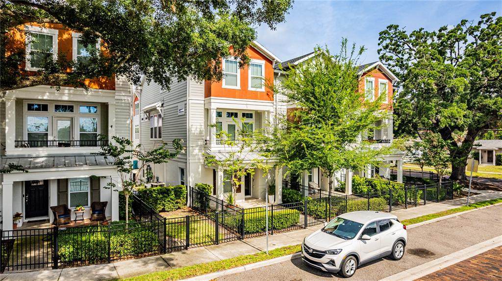 858 Thornton Avenue - Photo 1