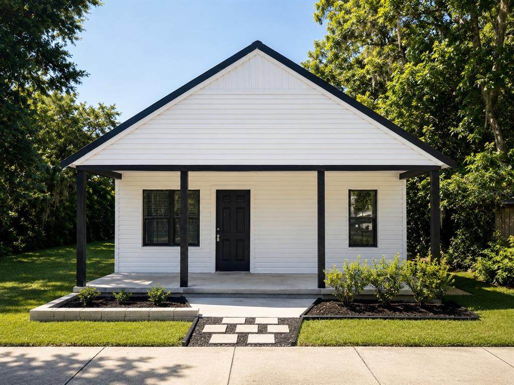 1018 2ND Street - Photo 1