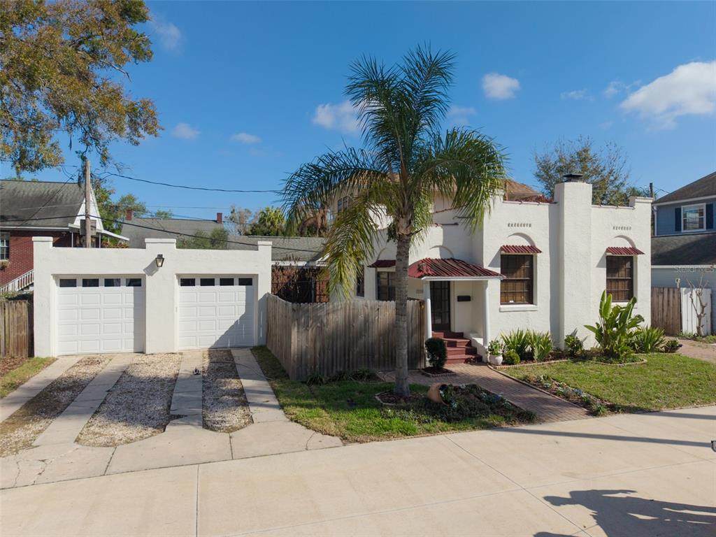 225 Hibiscus Court - Photo 1