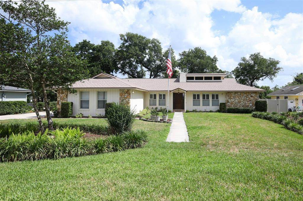 313 White Oak Drive - Photo 1