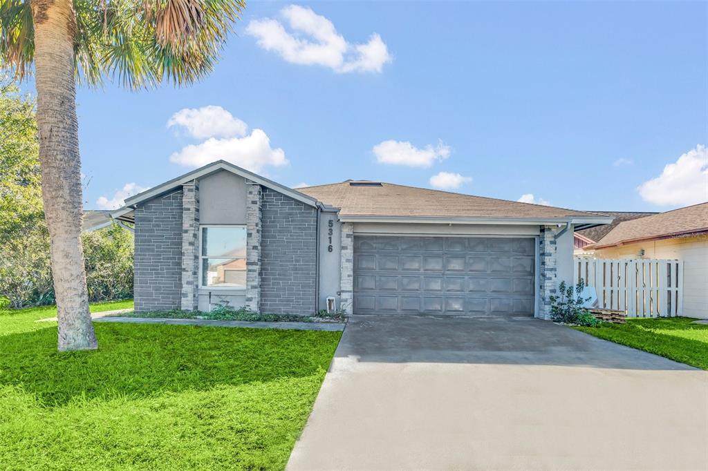 5316 Jade Street - Photo 1