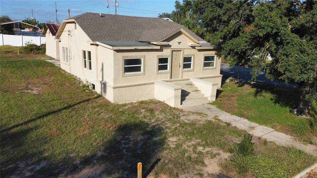 1020 Main Street - Photo 1