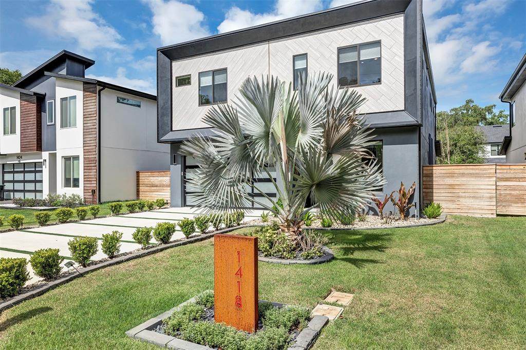 1418 Clark Street - Photo 1