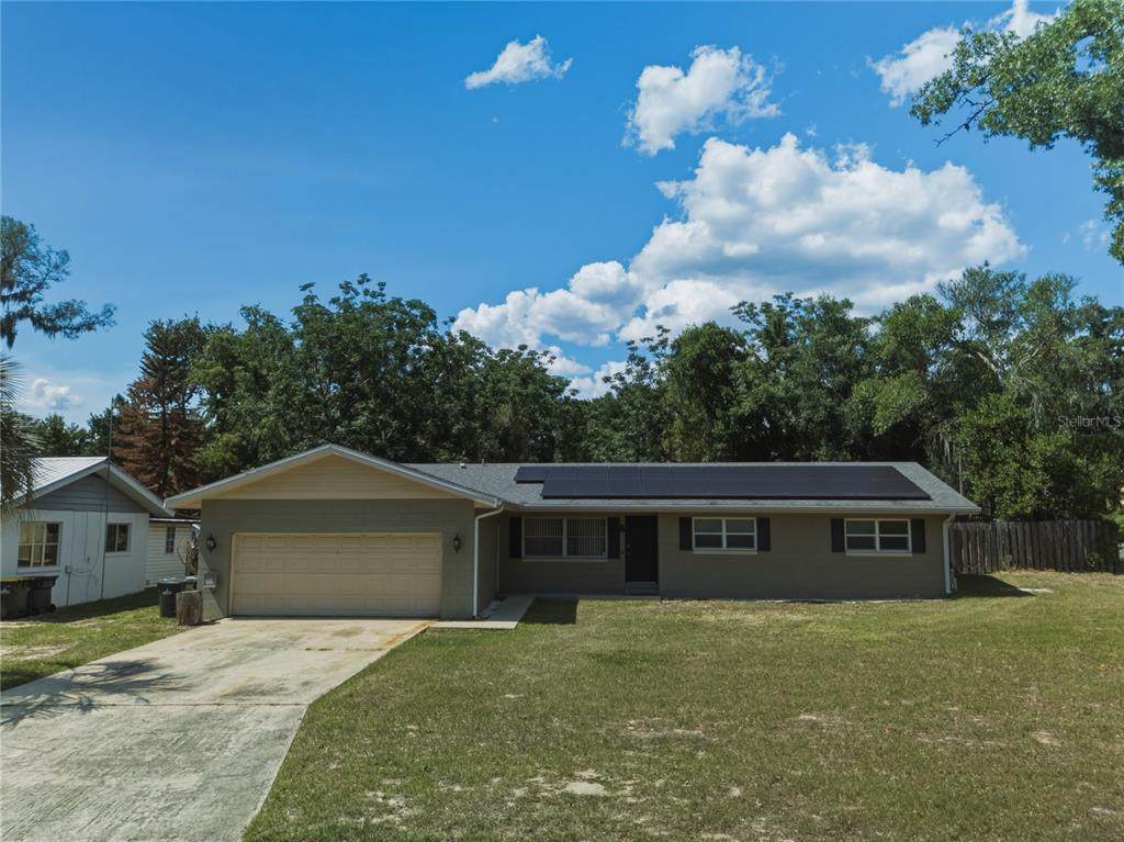 1120 Magnolia Street - Photo 1
