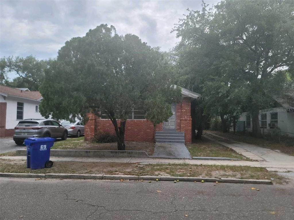 2035 10TH Street - Photo 1