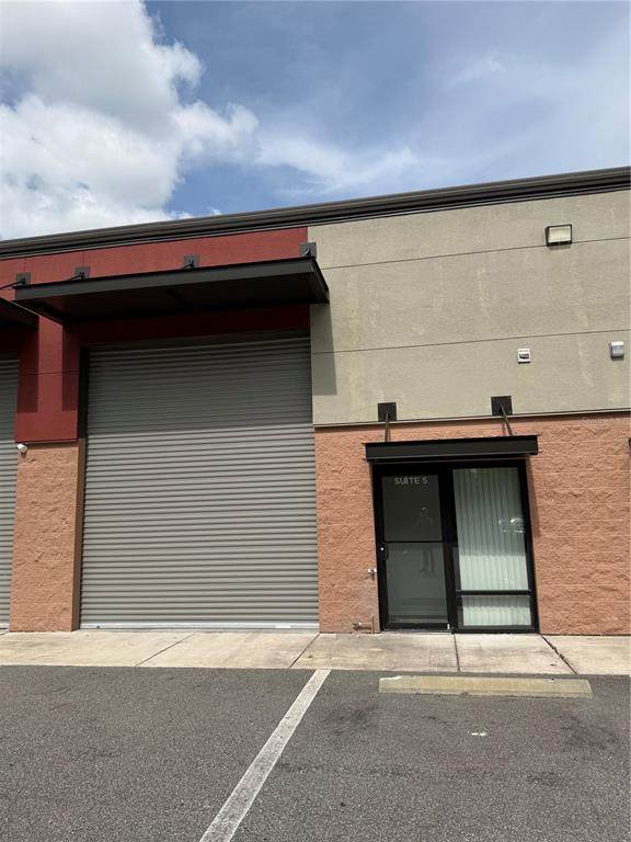 1413 Hamlin Avenue - Photo 1