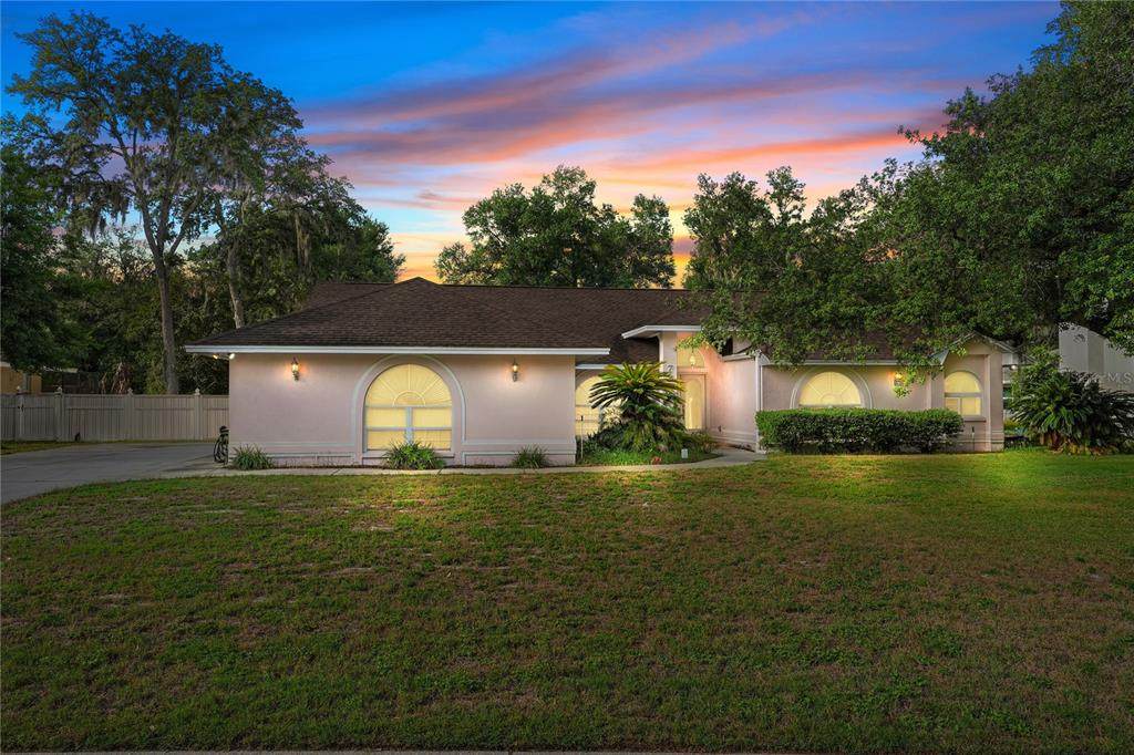 7222 Stanford Dr - Photo 1