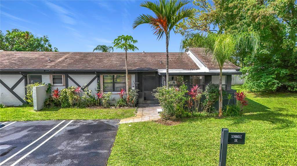 55 Seminole Drive - Photo 1