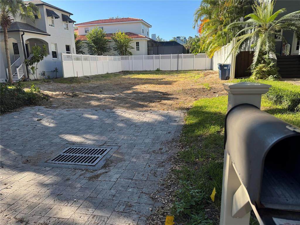 2705 Bay Avenue - Photo 1