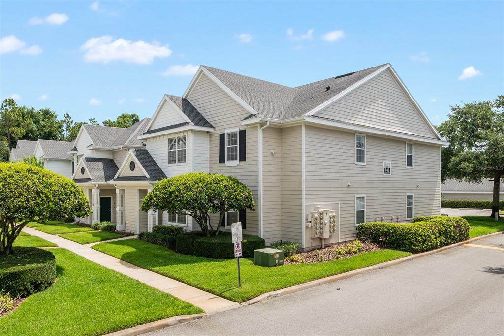 142 Southern Pecan Circle - Photo 1