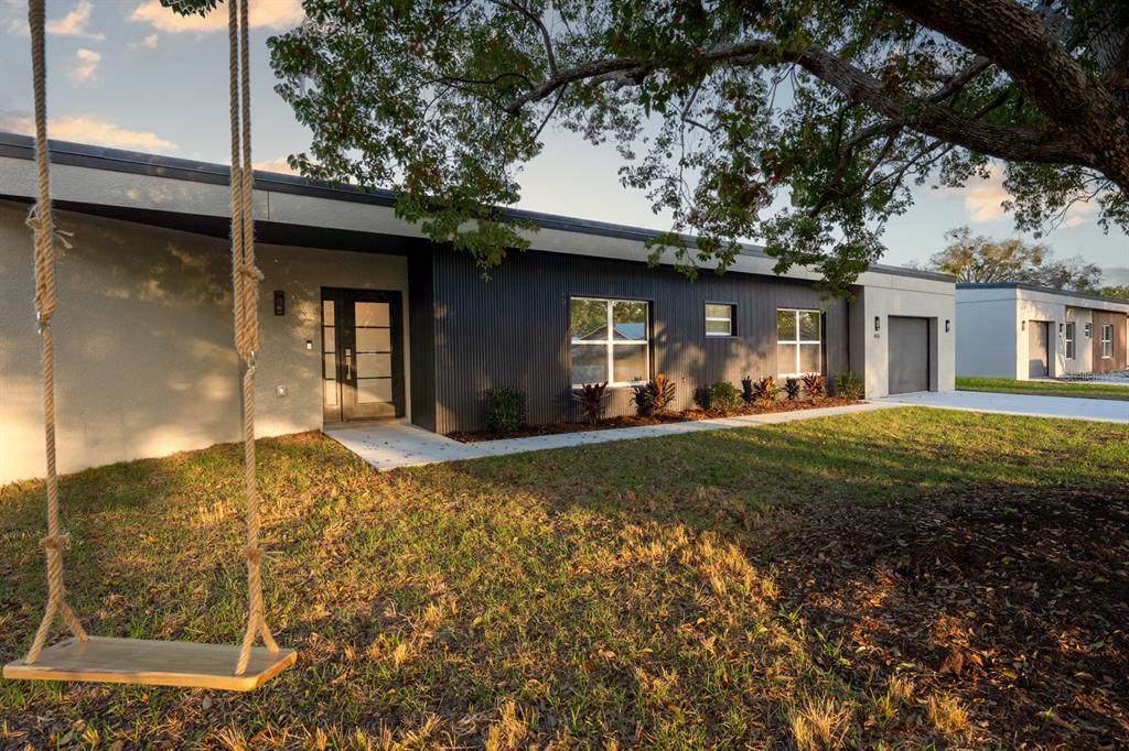 455 Riverview Avenue - Photo 1