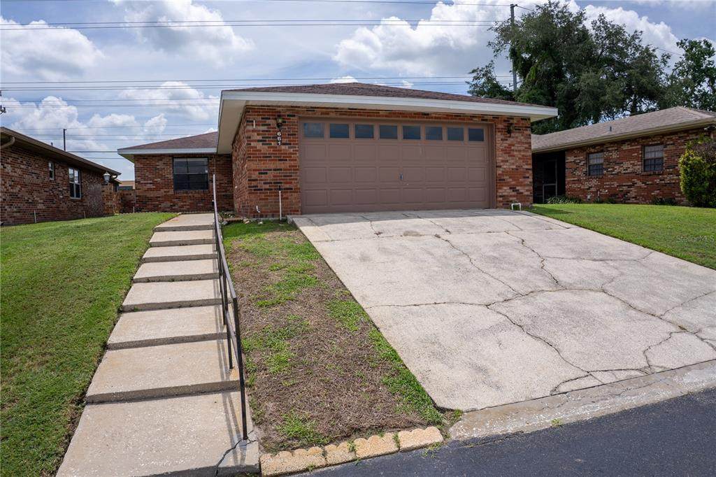 661 Lake Carolyn Circle - Photo 1