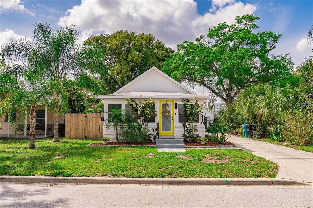 2410 Center Avenue - Photo 1