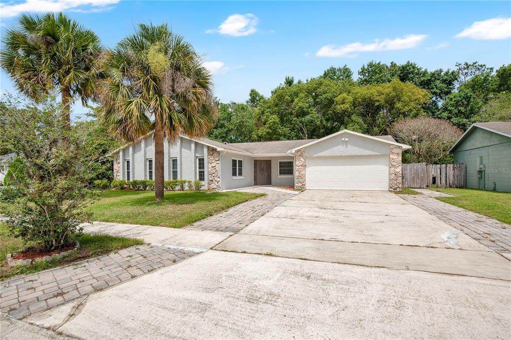 427 Elkwood Lane - Photo 1