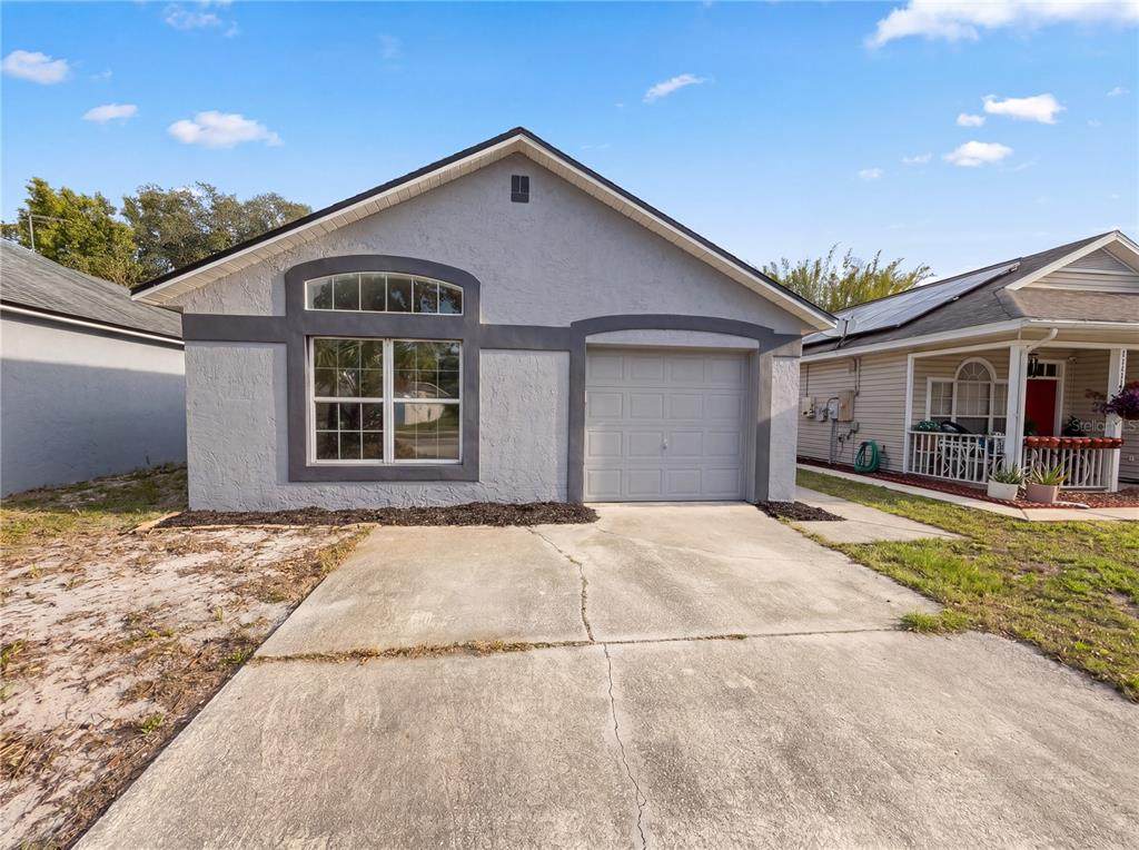 114 Pamala Court - Photo 1