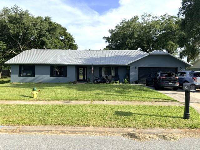 706 Venters Street - Photo 1