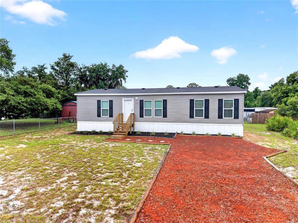 1540 187TH Avenue - Photo 1