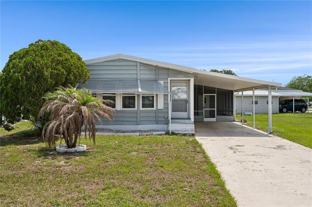 5035 Lodgewood Drive - Photo 1