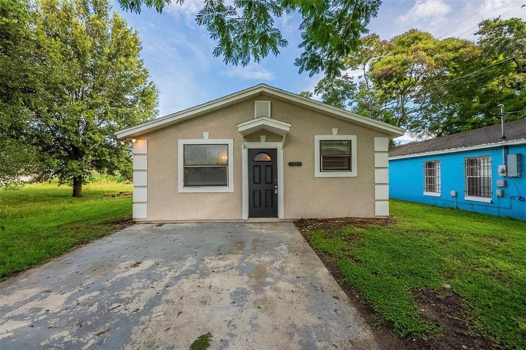 523 Carver Boulevard - Photo 1