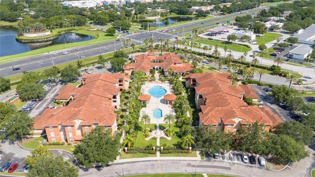5560 Metrowest Boulevard - Photo 1