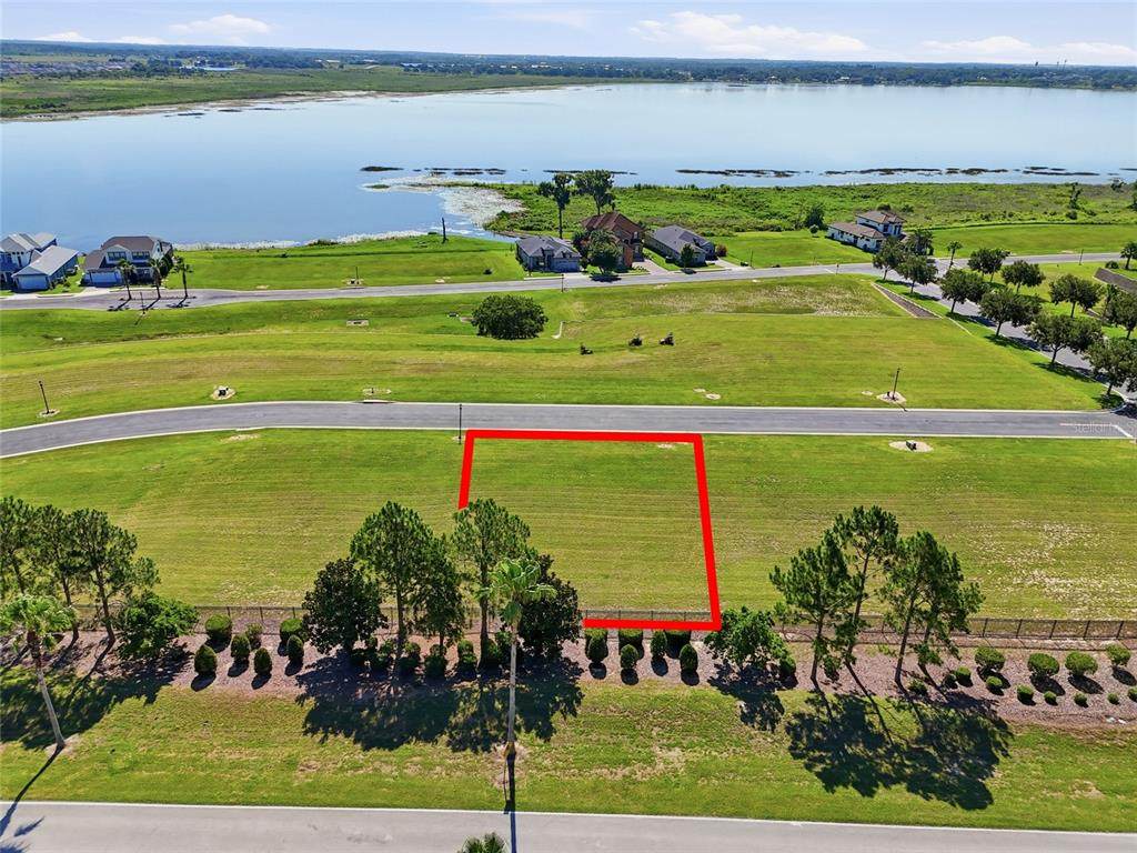 500 Bonamia Avenue - Photo 1