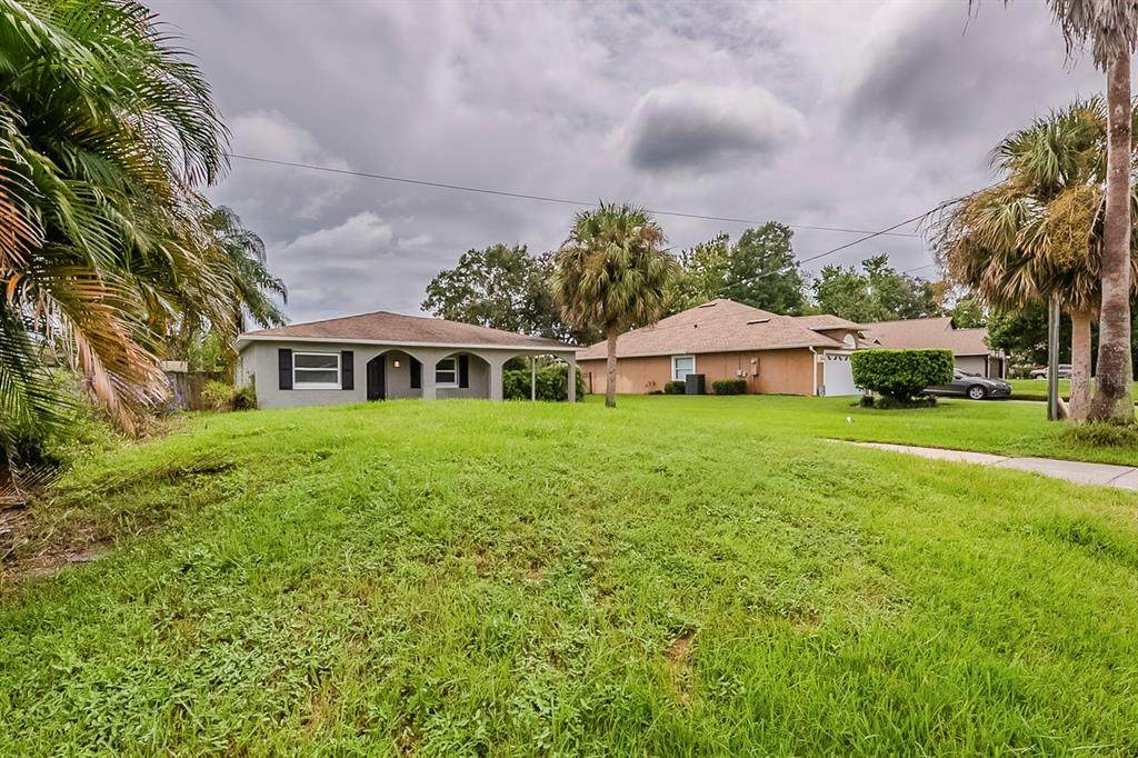 28042 Lois Drive - Photo 1