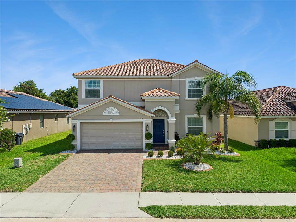 1454 Lake Side Avenue - Photo 1