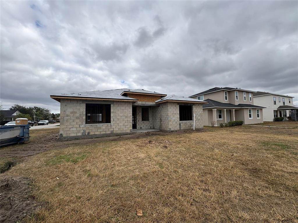 2651 Trafalgar Boulevard - Photo 1