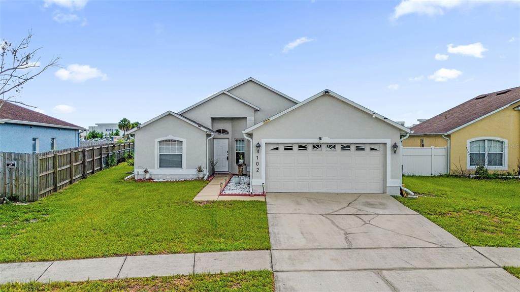 102 Saffron Way - Photo 1