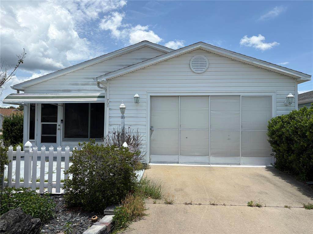 731 Dumas Street - Photo 1