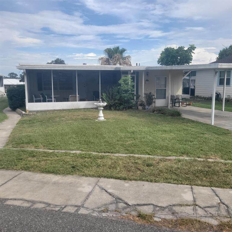 1403 Lakeview Drive - Photo 1
