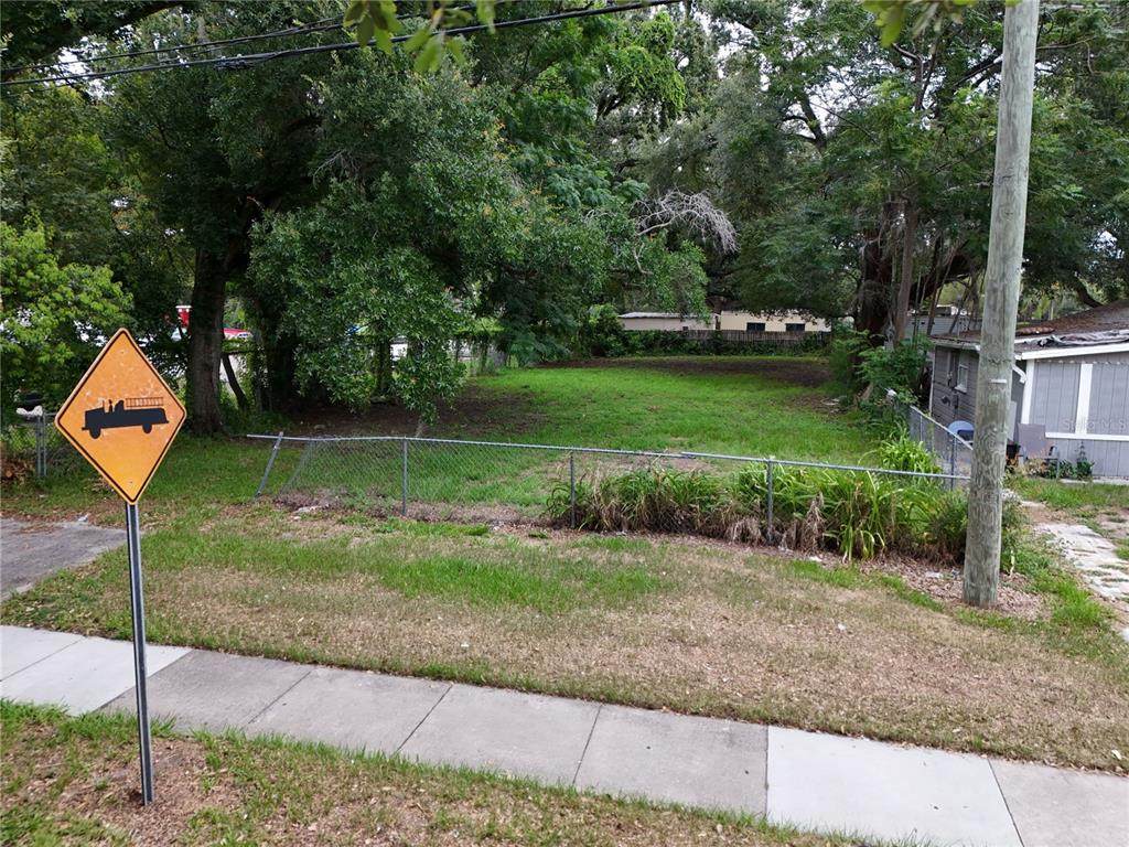 1413 29TH Street - Photo 1
