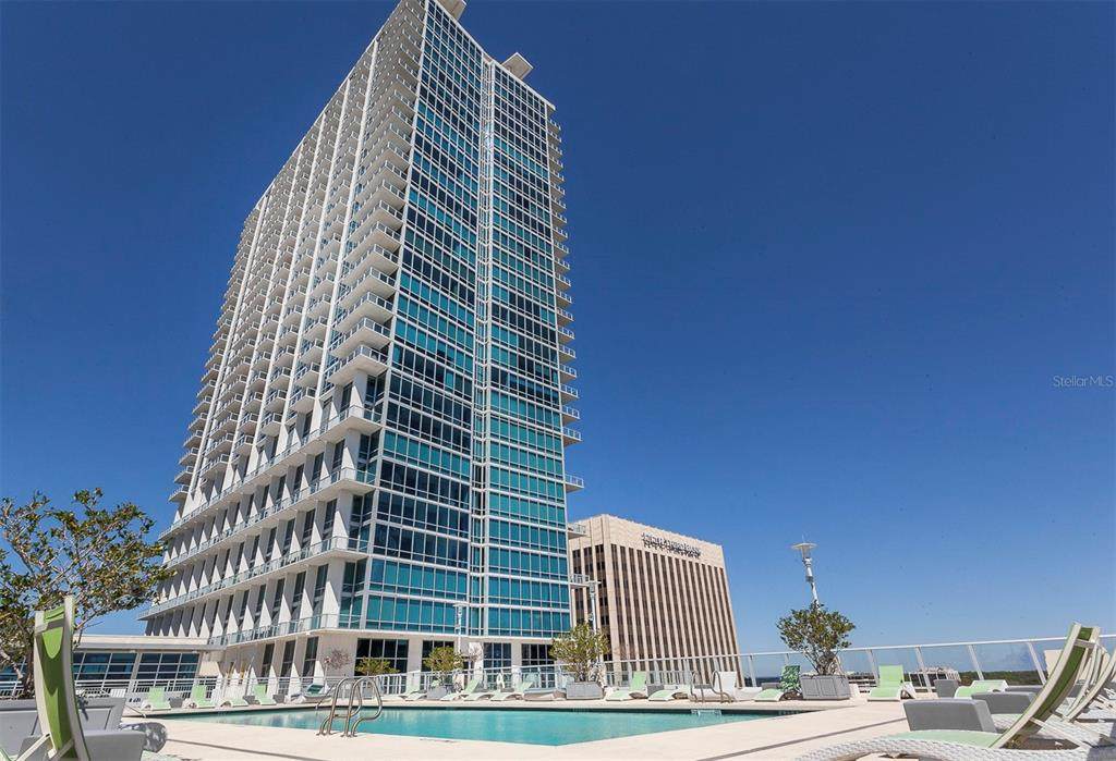 150 Robinson Street - Photo 1
