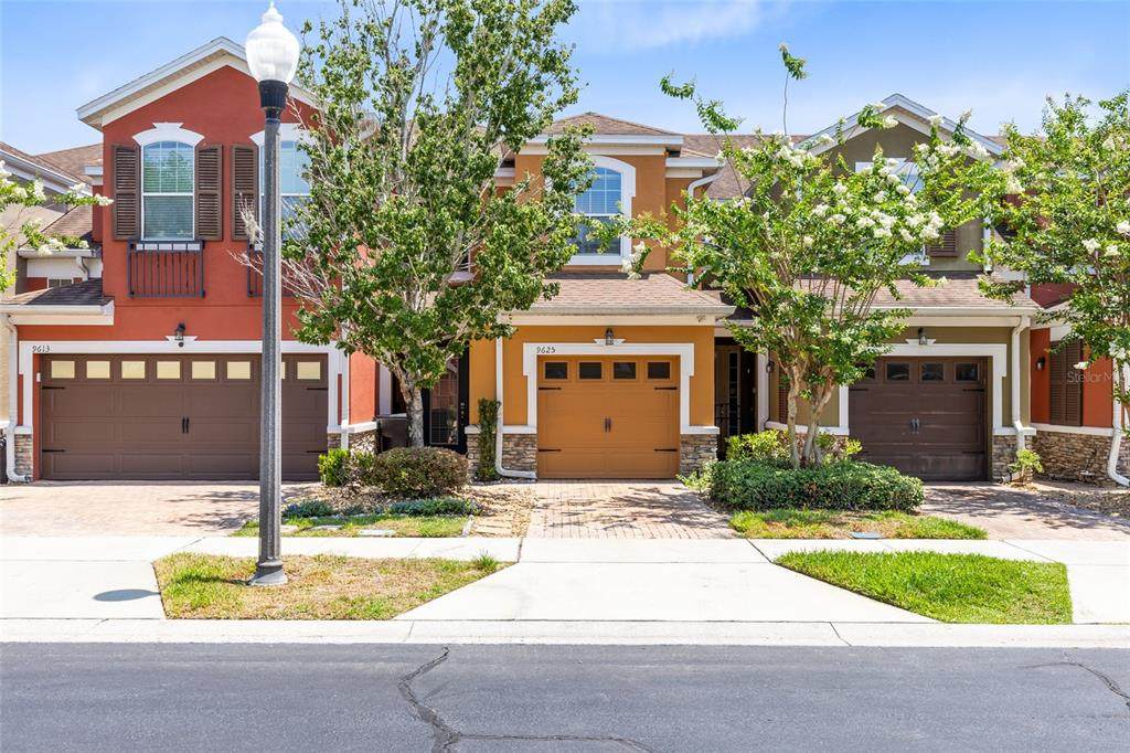 9625 Silver Buttonwood Street - Photo 1