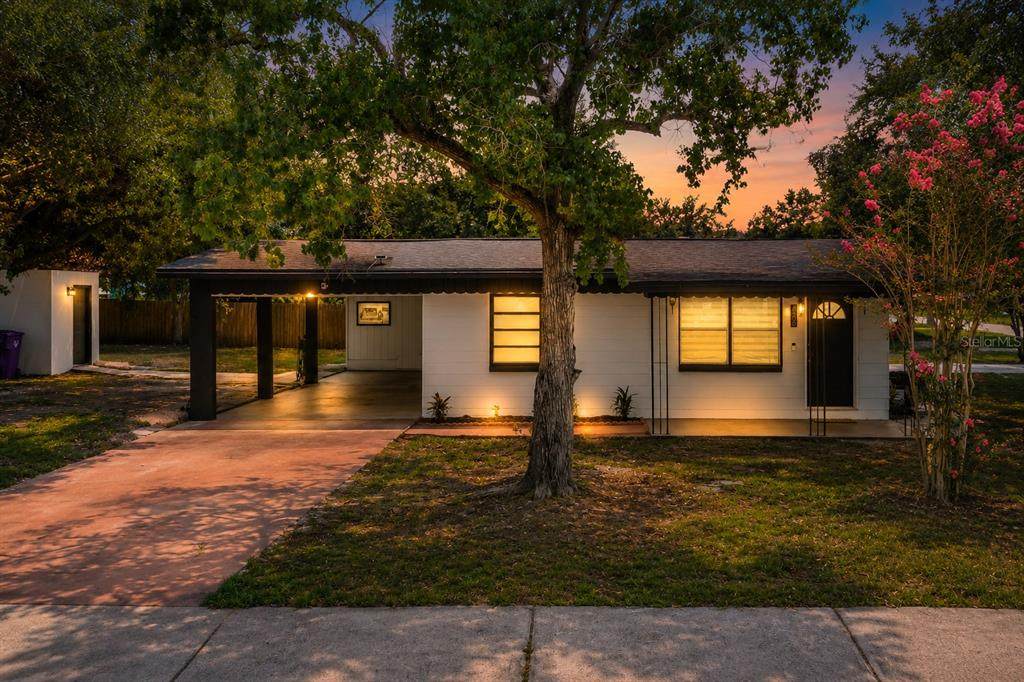 438 California Avenue - Photo 1