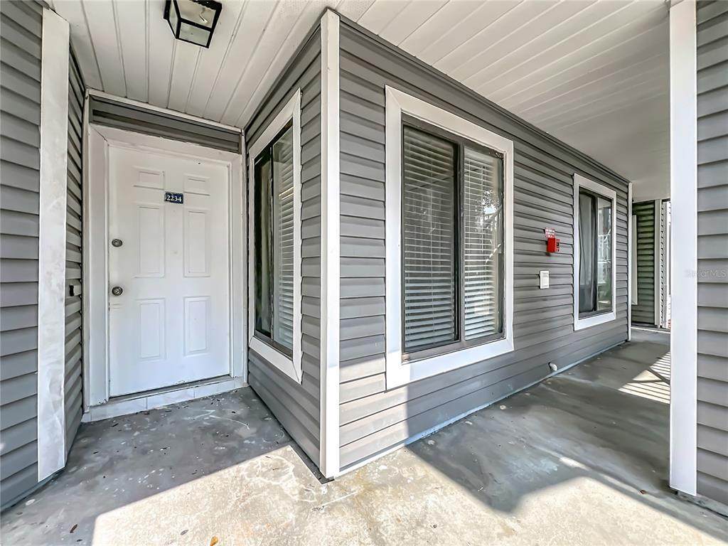 2234 Stonington Avenue - Photo 1