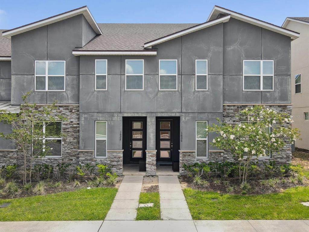 1632 Tropical Palms Circle - Photo 1
