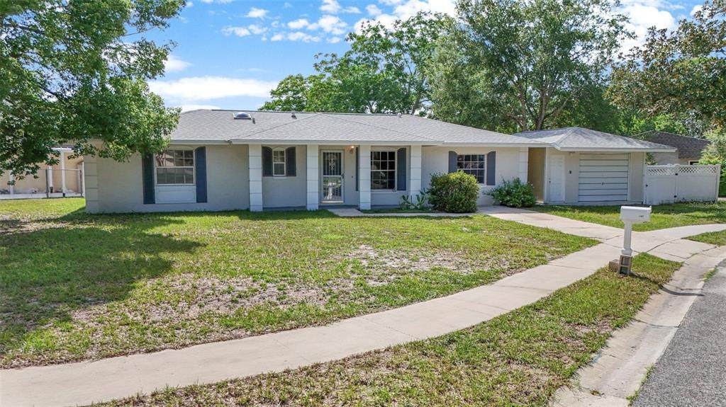 142 Bayberry Court - Photo 1